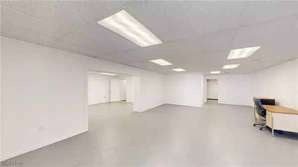 111 Jennings AVE #111, Salem, OH 44460