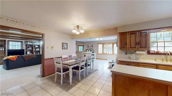 13752 Columbiana Canfield RD, Columbiana, OH 44408