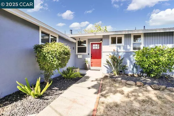 3117 Meadowbrook Dr, Concord, CA 94519