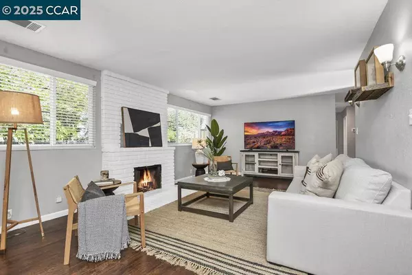 3117 Meadowbrook Dr, Concord, CA 94519