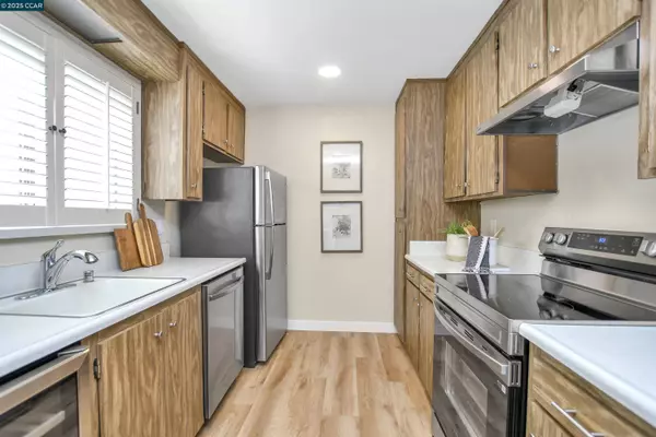 1550 Bancroft Ave #111, San Leandro, CA 94577