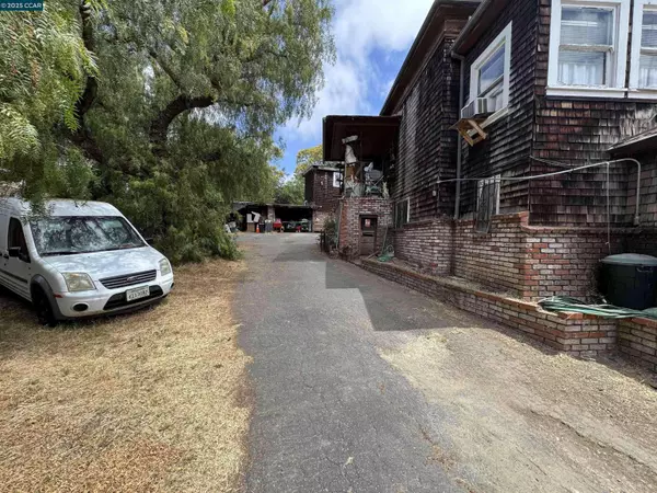 22490 Bayview Ave, Hayward, CA 94541