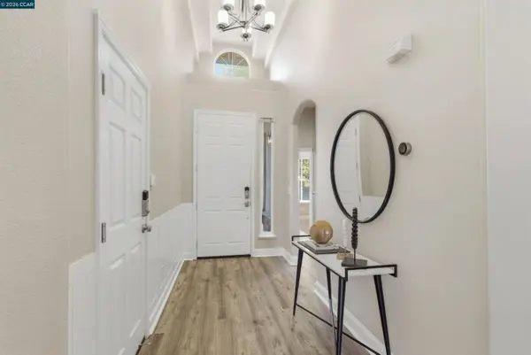 206 Chaparral Dr, Brentwood, CA 94513