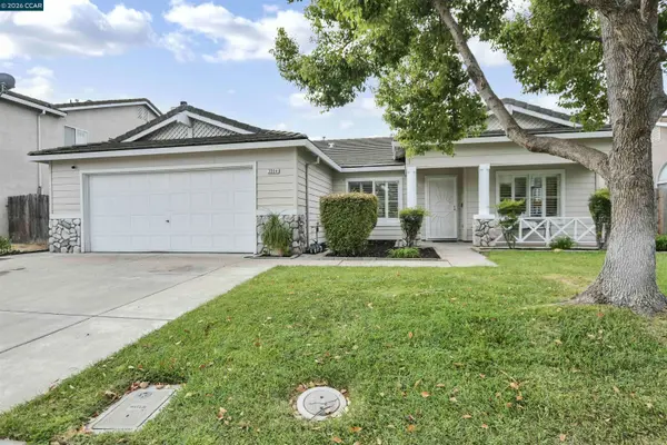 3904 Des Moines Dr
