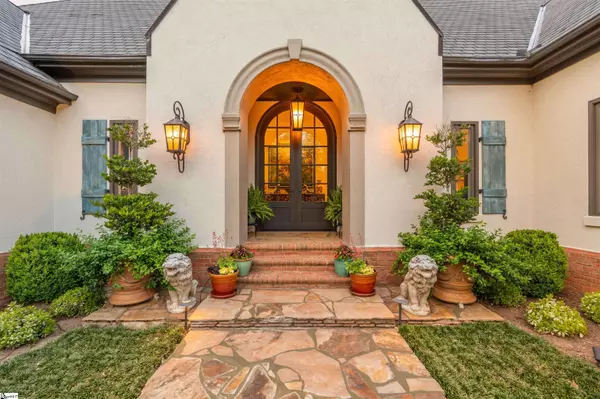 281 Foggy Cut Lane, Landrum, SC 29356