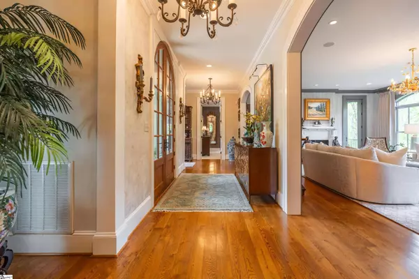 281 Foggy Cut Lane, Landrum, SC 29356