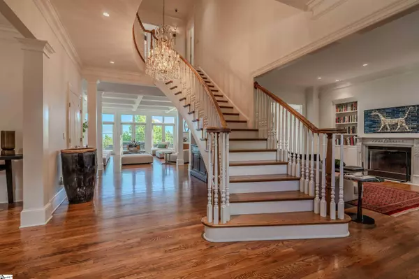 8 Fair Cliff Court, Landrum, SC 29356