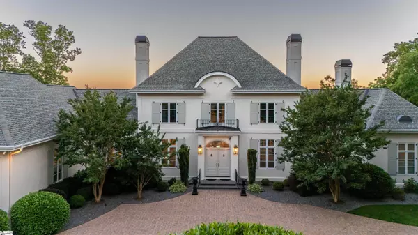 8 Fair Cliff Court, Landrum, SC 29356