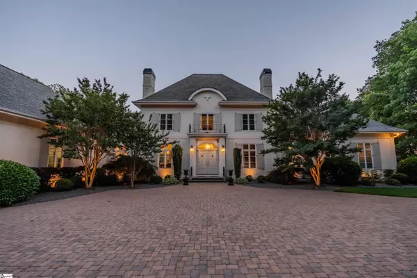 8 Fair Cliff Court, Landrum, SC 29356