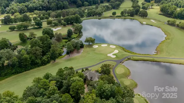 15 Water View CT, Travelers Rest, SC 29690