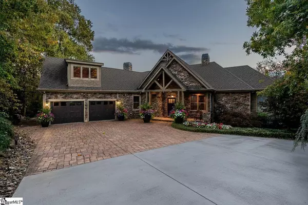 94 Eagle Rock Road, Landrum, SC 29356