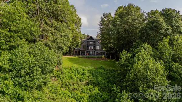 42 Wild Magnolia WAY, Zirconia, NC 28790