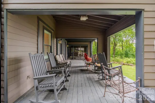 42 Wild Magnolia WAY, Zirconia, NC 28790