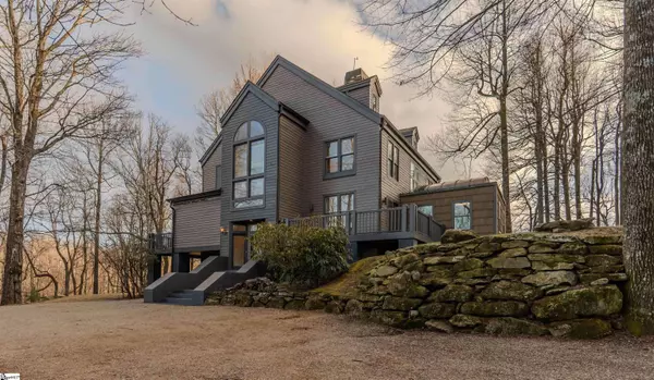 42 Wild Magnolia Way, Zirconia, NC 28790