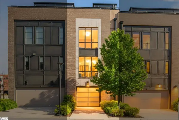 611 N Main Street, Greenville, SC 29601