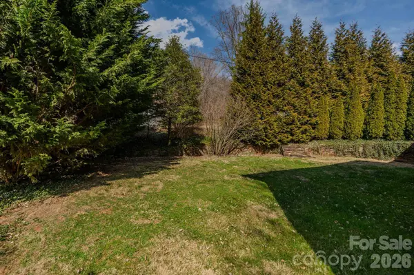 50 S Griffing BLVD, Asheville, NC 28804
