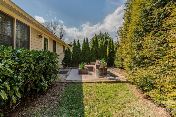 50 S Griffing BLVD, Asheville, NC 28804