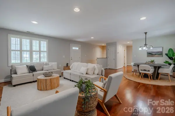 50 S Griffing BLVD, Asheville, NC 28804