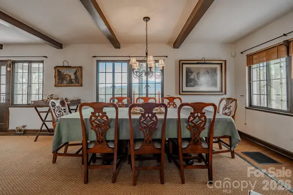 130 Stone Ridge LN, Tryon, NC 28782