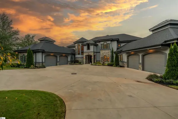 105 The Cliffs Parkway, Landrum, SC 29356