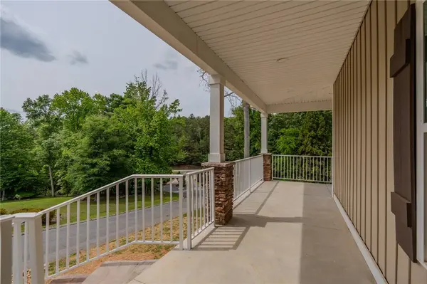 15004 Beacon Ridge DR, Seneca, SC 29678