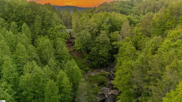 102 Granny Gear Road, Sunset, SC 29685