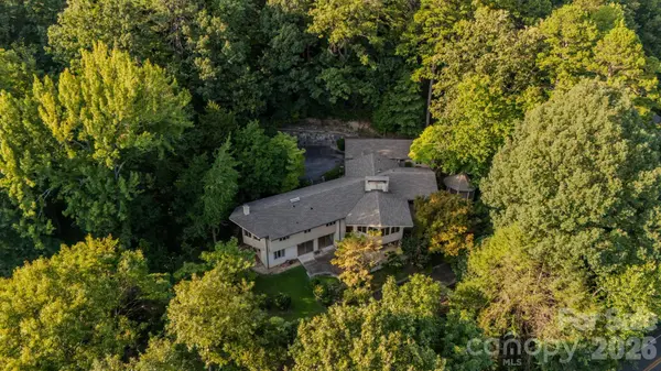 1225 Hogback Mountain RD, Tryon, NC 28782