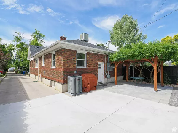 1527 E PRINCETON AVE S, Salt Lake City, UT 84105