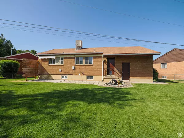 4344 S 375 E, Washington Terrace, UT 84405