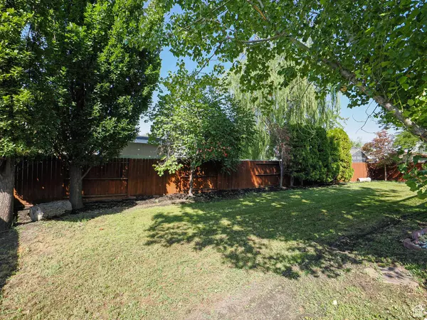 1389 N MORTON DR W, Salt Lake City, UT 84116