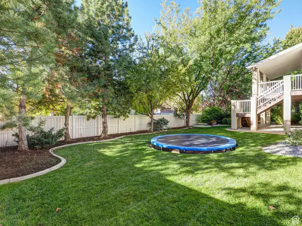 572 E AUTUMN HOLLOW CT S, Draper, UT 84020