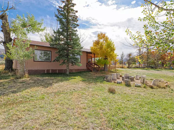 11980 E SPORTS HAVEN DR, Fairview, UT 84629