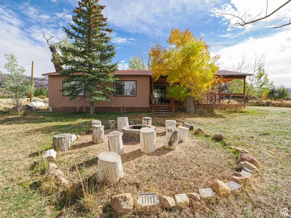 11980 E SPORTS HAVEN DR, Fairview, UT 84629