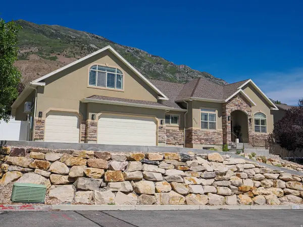 9502 N AZTEC DR, Cedar Hills, UT 84062