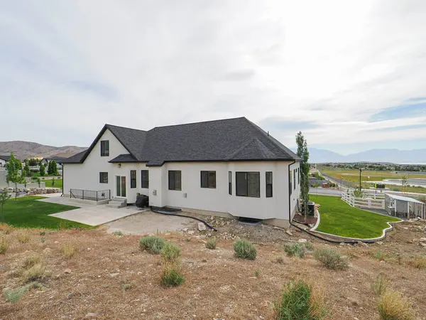 9261 N BELLE ST, Eagle Mountain, UT 84005