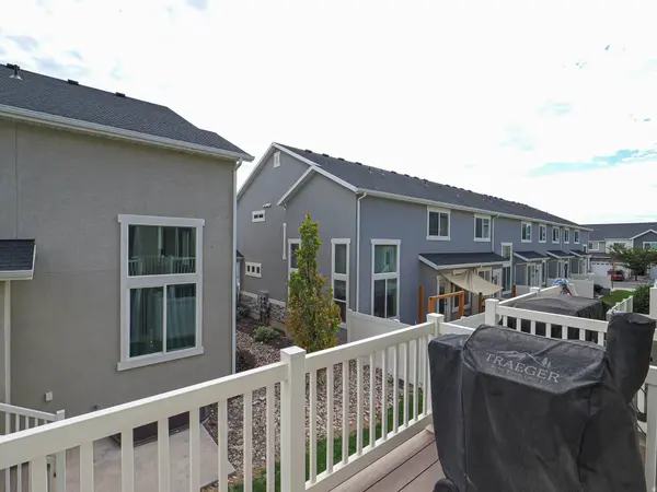 4304 W NASH LN #142, Herriman, UT 84096