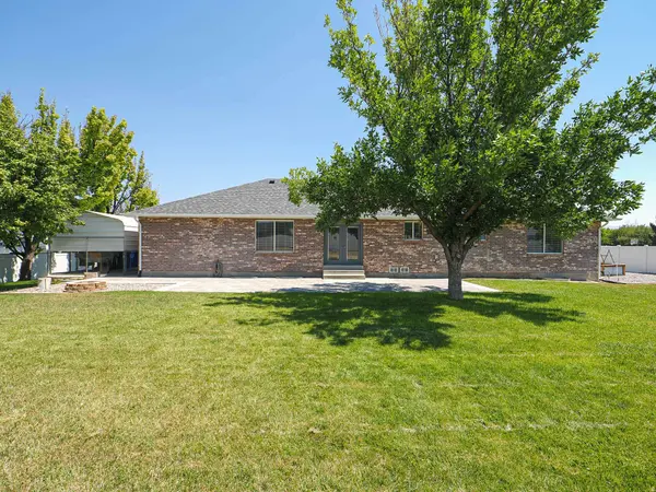12142 S 3300 W, Riverton, UT 84065