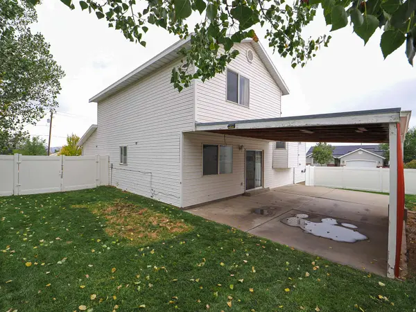 554 N 7TH ST E, Tooele, UT 84074