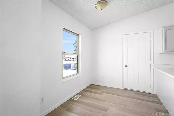 5112 Duluth CT, Denver, CO 80239