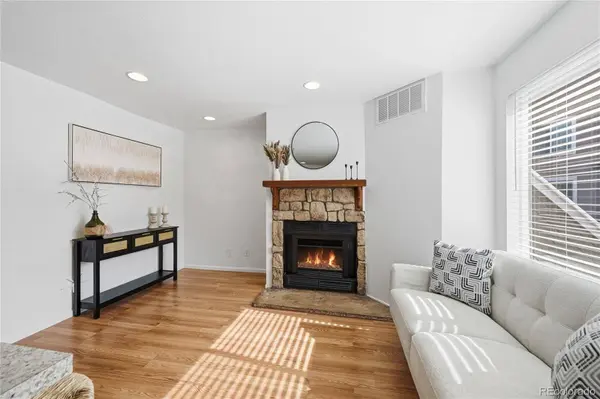 5250 S Huron WAY #12-103, Littleton, CO 80120