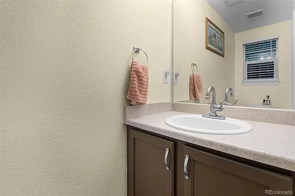 2143 Coronado Pkwy #C, Denver, CO 80229