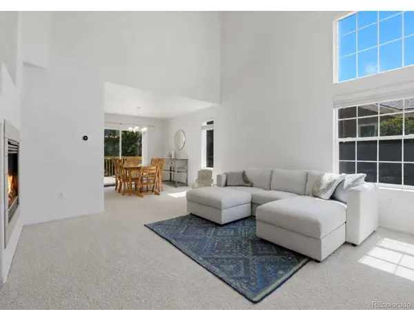 8814 S Field CT, Littleton, CO 80128