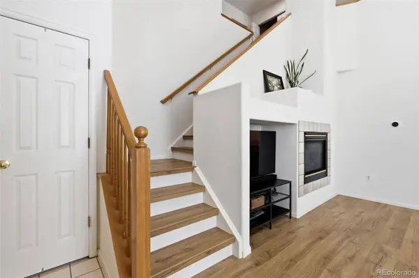 8814 S Field CT, Littleton, CO 80128