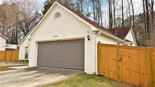 4093 Chapel Mill BND, Decatur, GA 30034