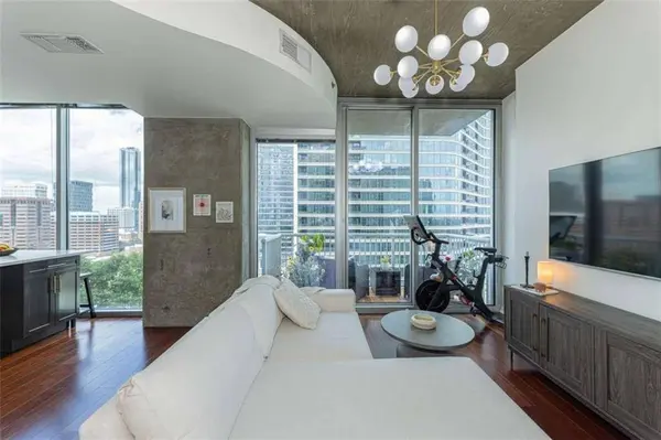 855 Peachtree ST NE #1512