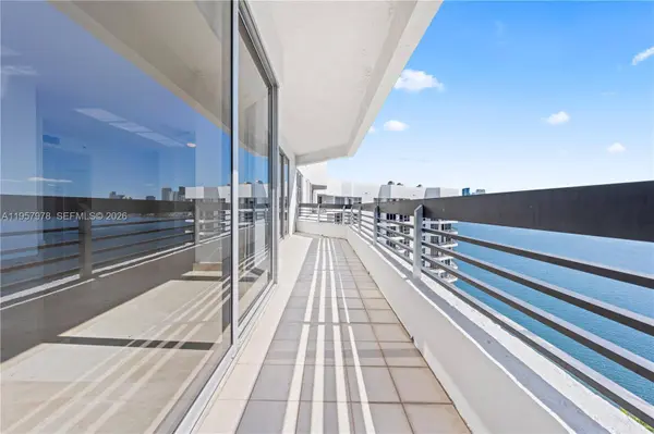 3600 Mystic Pointe Dr #PH6, Aventura, FL 33180