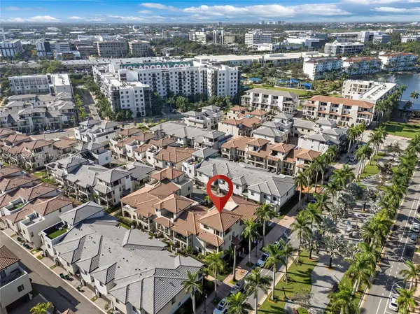 4608 NW 83rd Pkwy #0, Doral, FL 33166