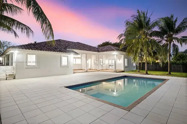 9463 SW 123rd Ter, Miami, FL 33176-5039