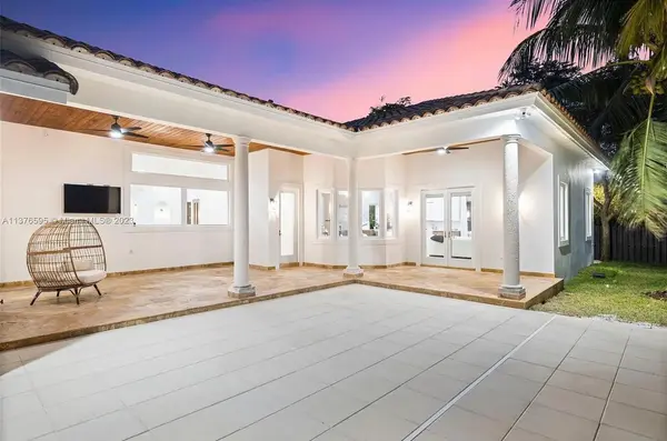 9463 SW 123rd Ter, Miami, FL 33176-5039