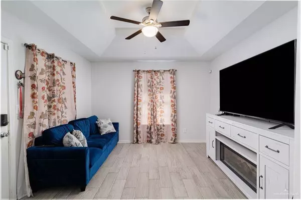 3004 Diaz AVE, Mcallen, TX 78503